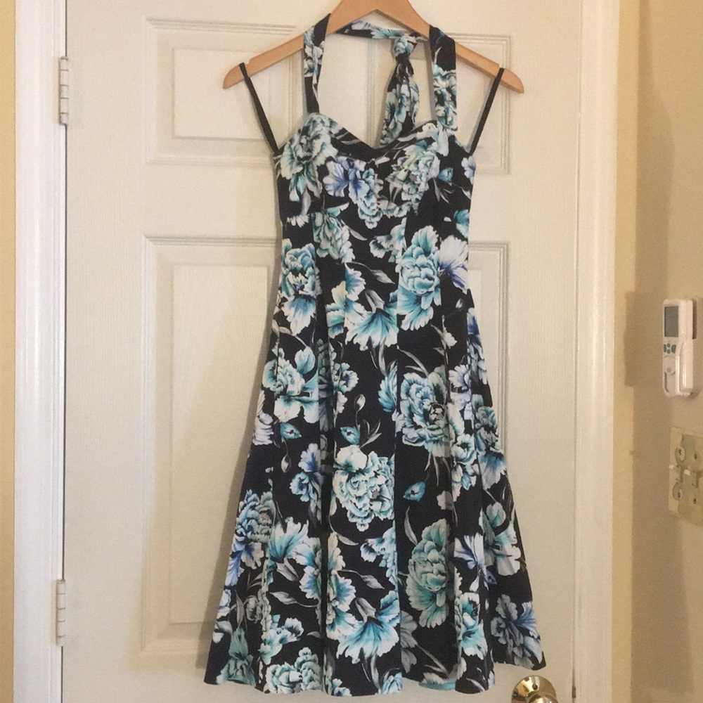 Whbm size 2 halter dress